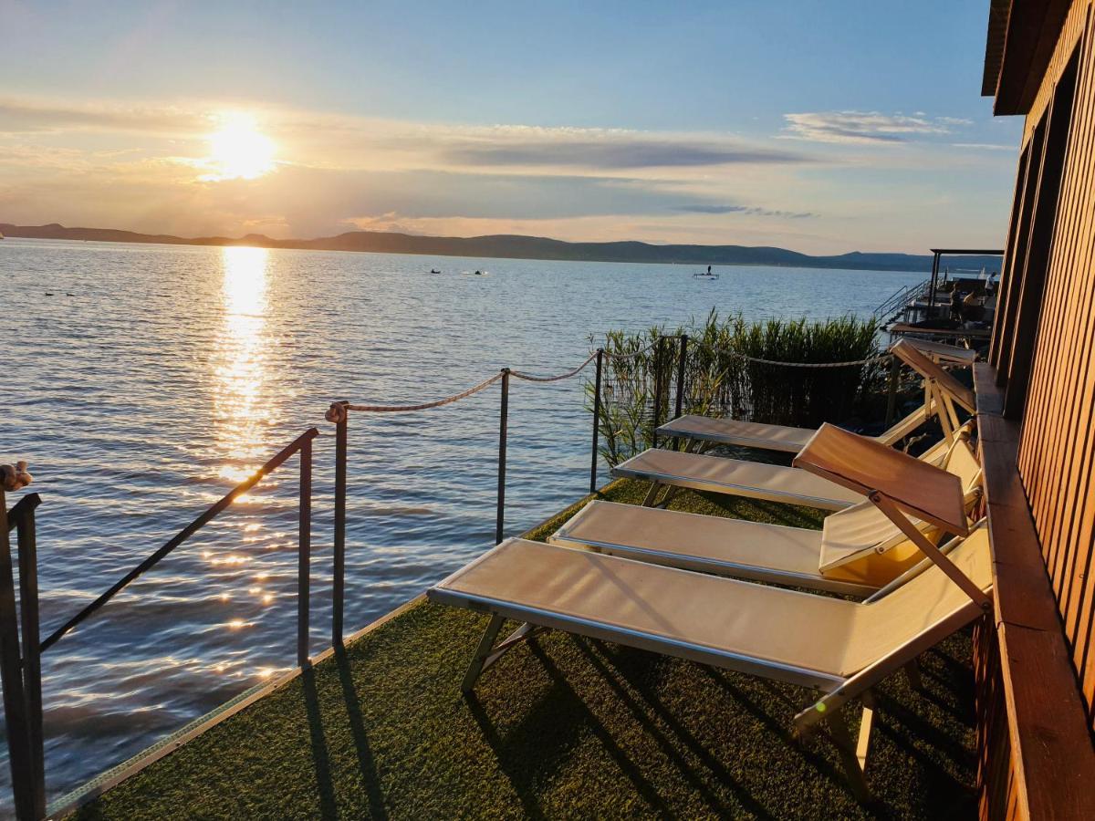 Butique Apartman Balatonlelle Exterior foto