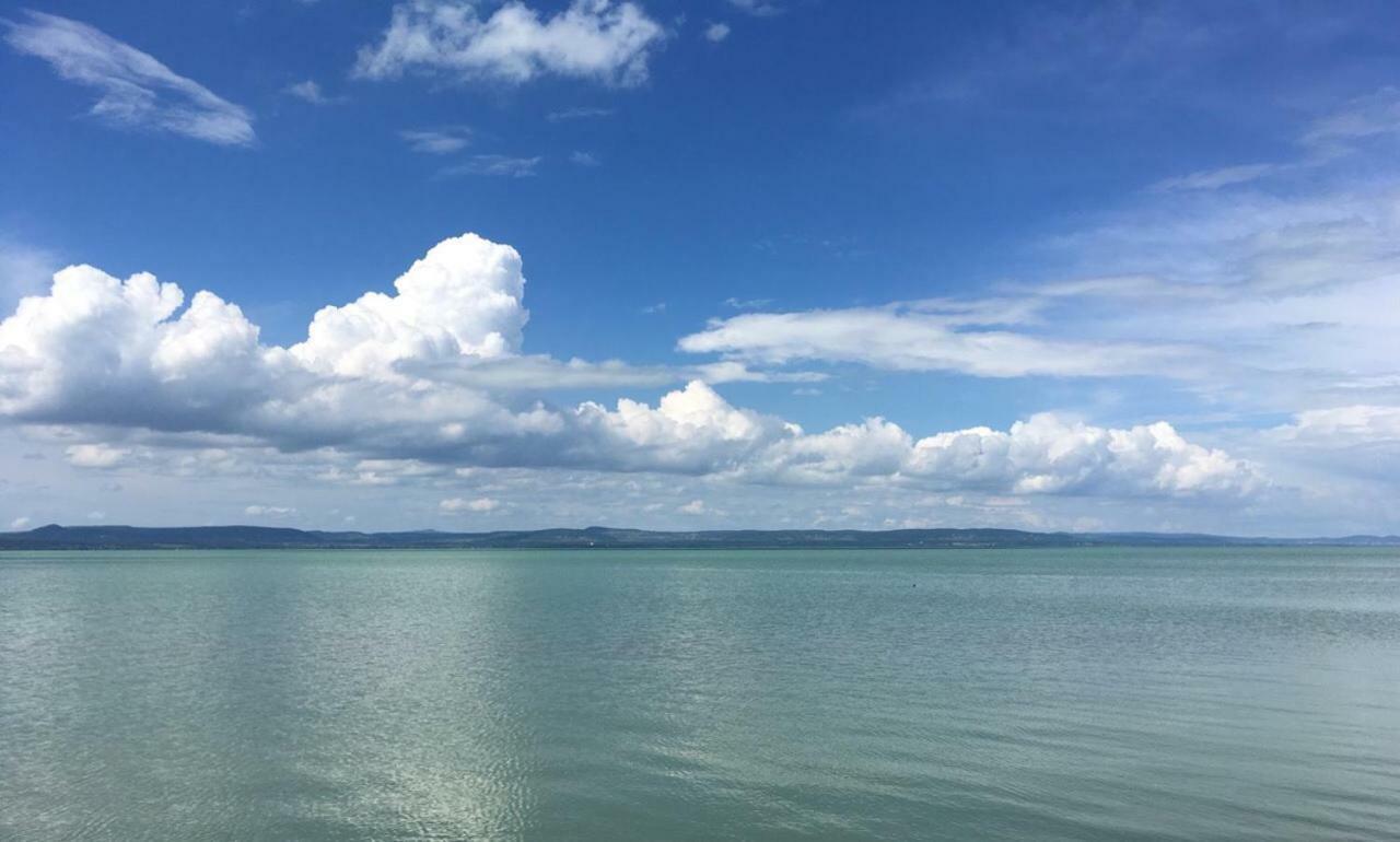 Butique Apartman Balatonlelle Exterior foto